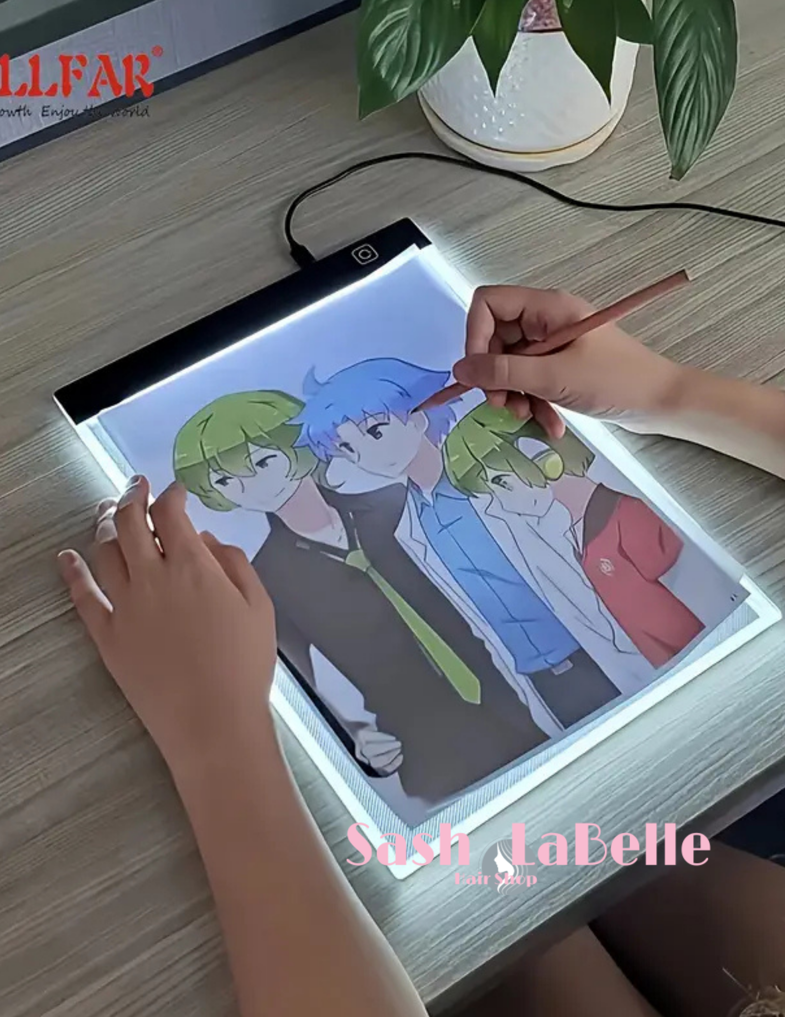 LED Trace and Draw Board + free Multi-Colored Pencil Crayons