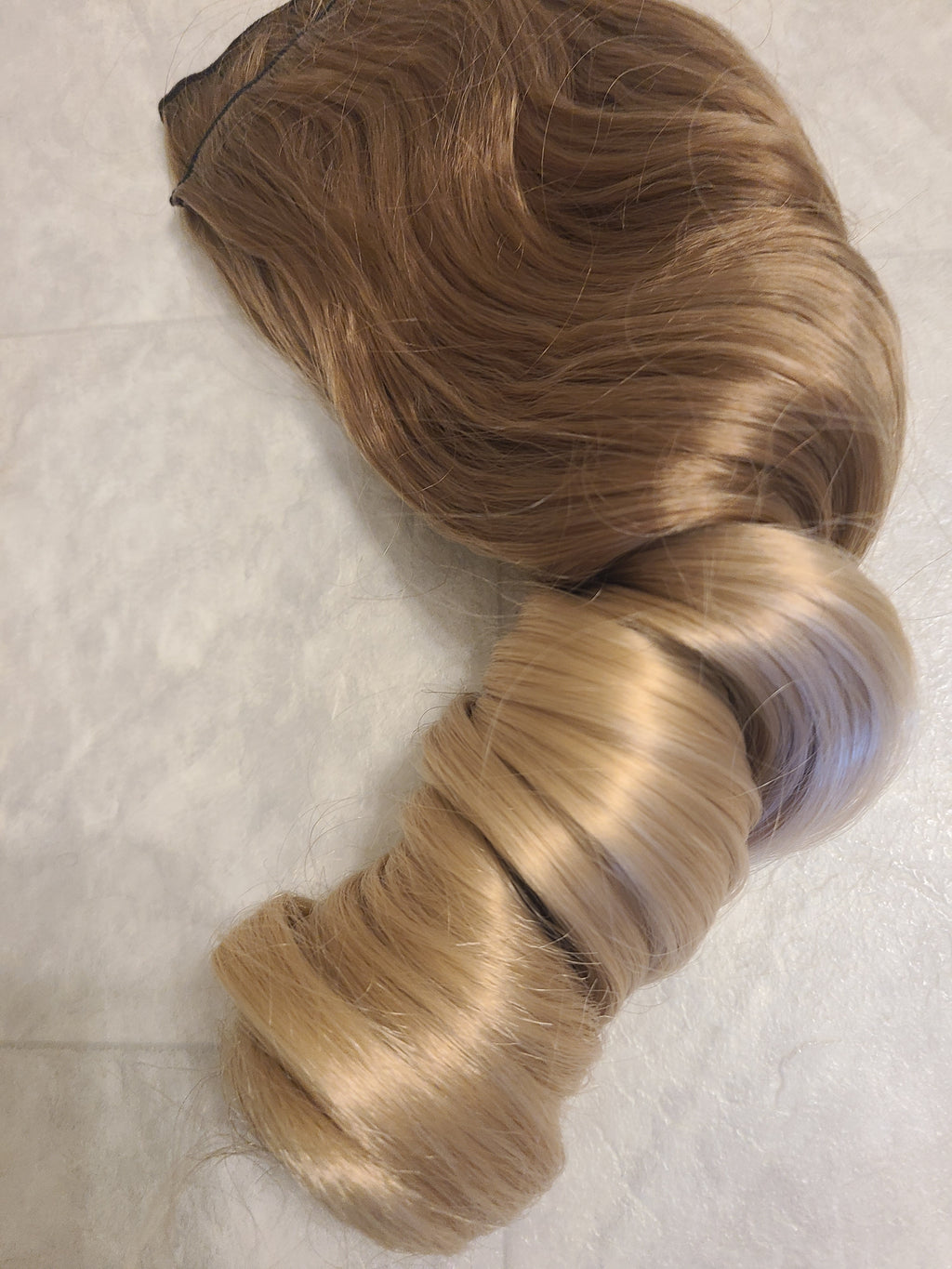 No Glue invisible halo Clip-in Hair Extensions (160g) - Heat resistant